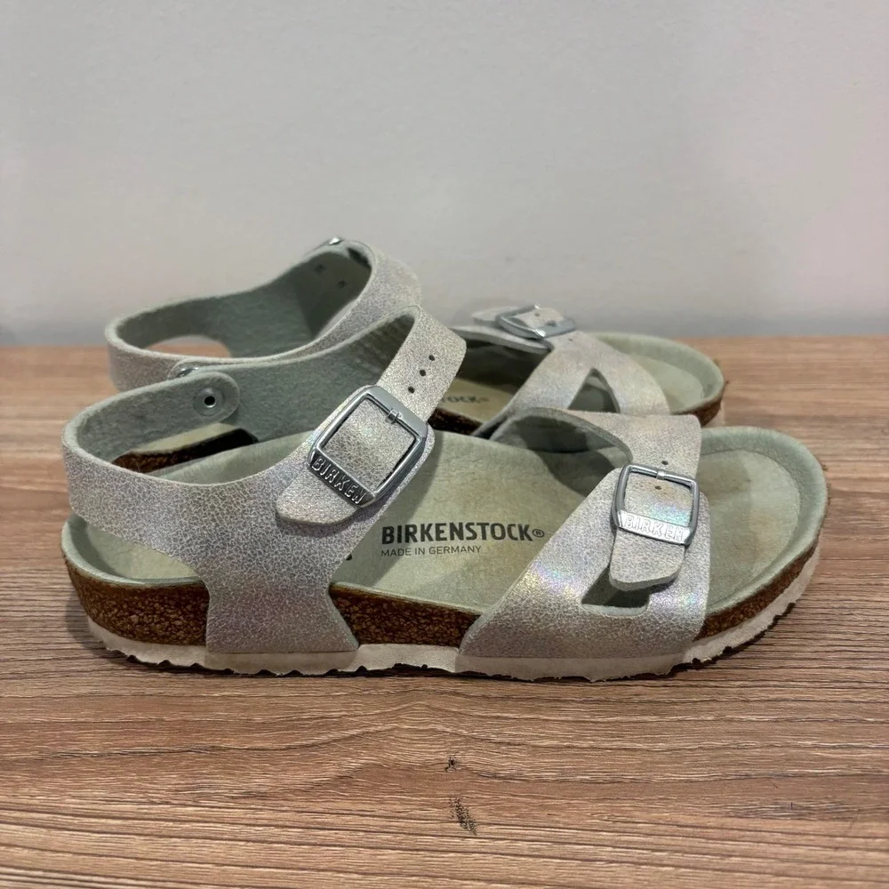 Birkenstock Rio Iridescent Sandals Kids Silver 32 Buckle Strap Cork Footbed